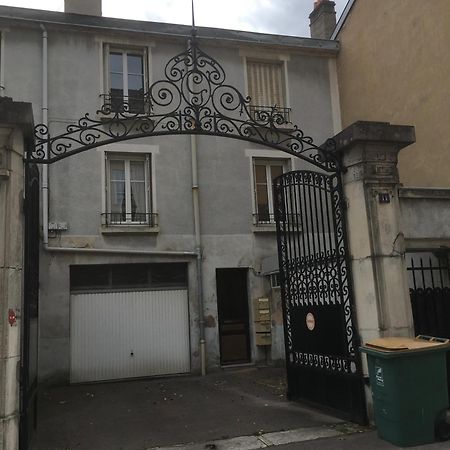 Apartamento Le Campus Victoria I - Train Station & Isabey St - 70M2 Nancy Exterior foto